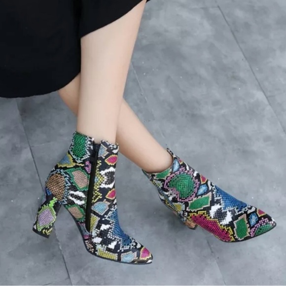 Bamboo  Sorbet Ankle Boots Multi Color  Rainbow Faux Leather Sz 5.5 Colorful - Picture 13 of 14